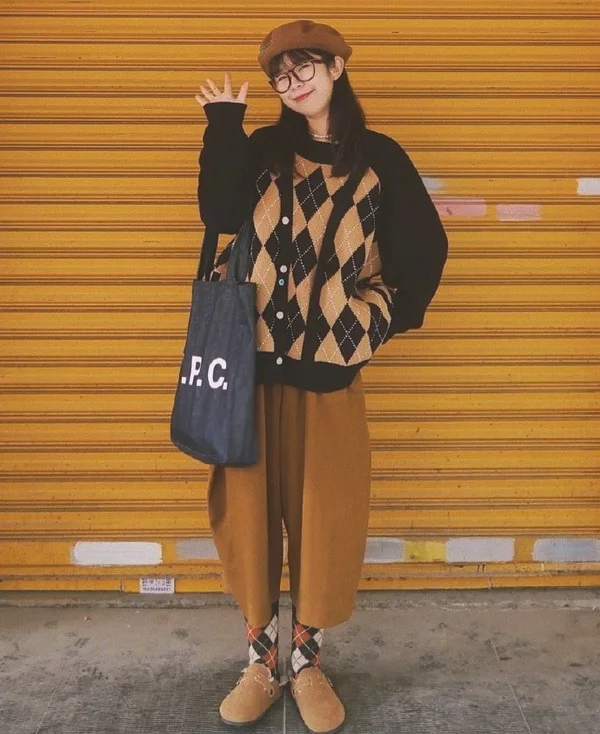 简单实用的早春时髦感穿搭Look