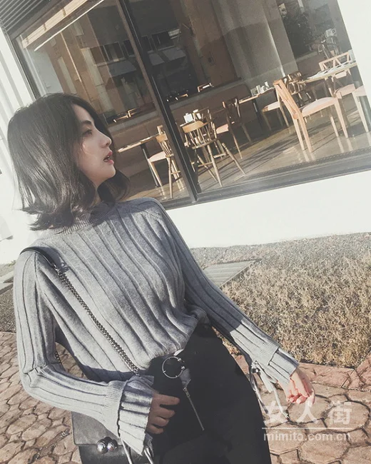 秋冬凹造型，针织衫让你美成小仙女