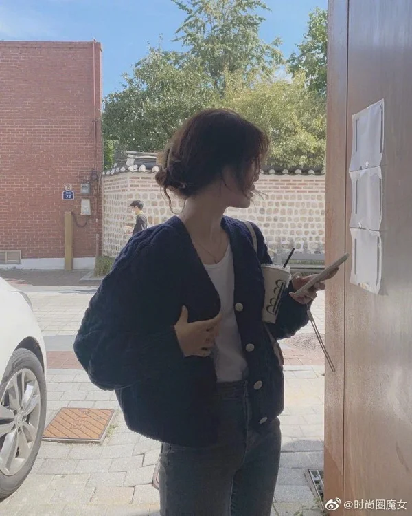 超有氛围感的气质系女神搭配，早春爱了！ ​​​