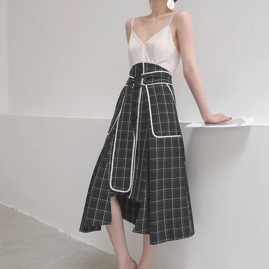 今夏最in搭配，这样穿超显瘦！