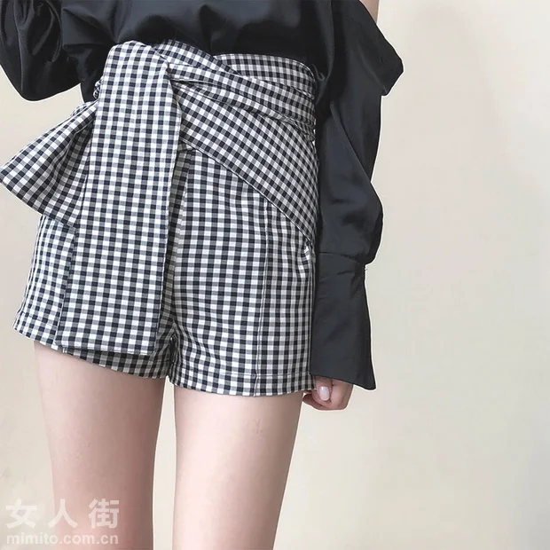 高颜值下装出街，夏季收获大长腿