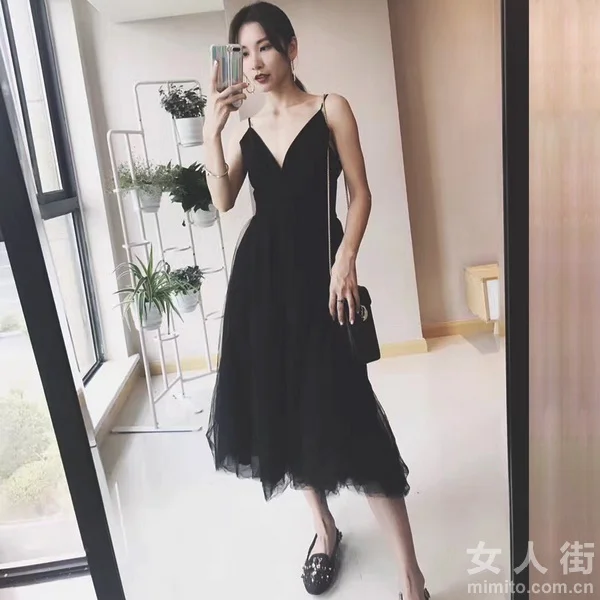 2018性感夏日，小仙女的性感连衣裙