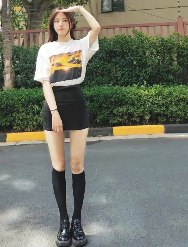 适合微胖女孩的纯御风穿搭Look