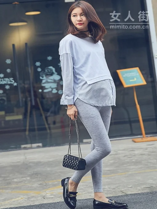 孕妇时尚穿搭，孕妇裤给肚子留点空间！