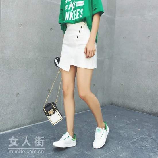 无短裙不夏天，秀出美腿去撩汉！