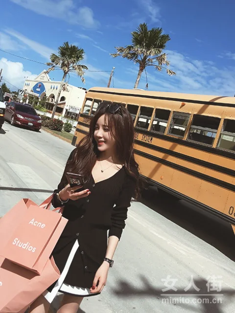 来一条包臀裙吧！轻松穿出高瘦美
