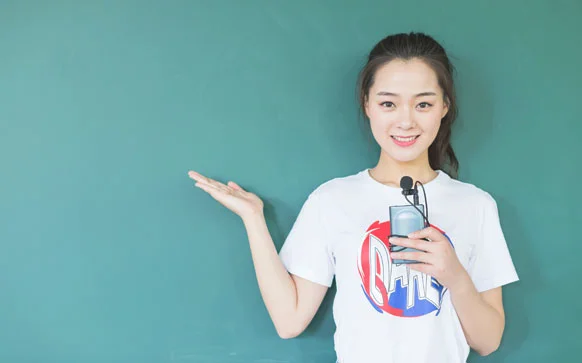 服装色彩如何搭配