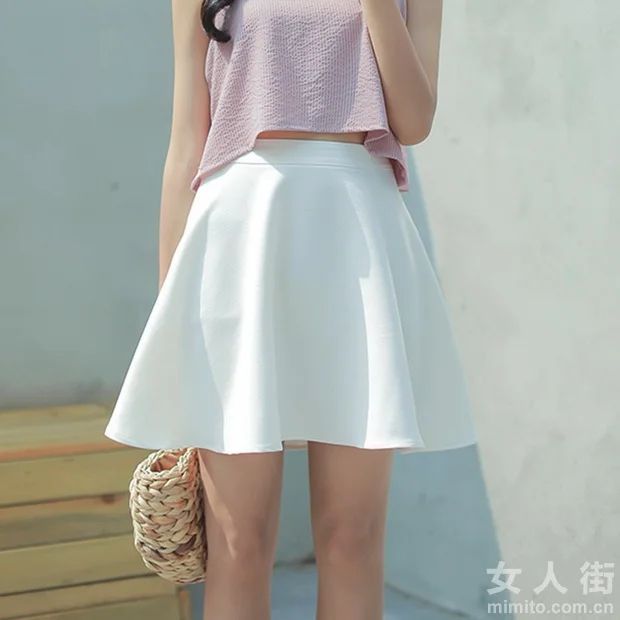夏日超短裙怎么搭配？这样穿超级美！