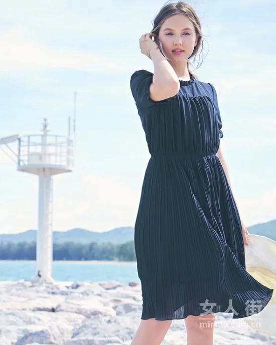 大码女生时尚搭配，丰满美你有么