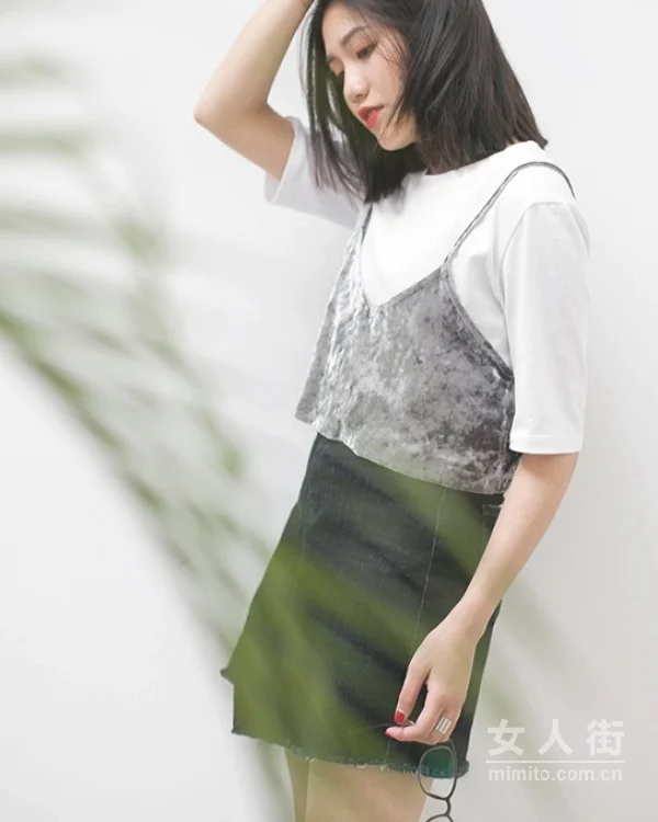 天啦噜，背心又出来“作妖”了