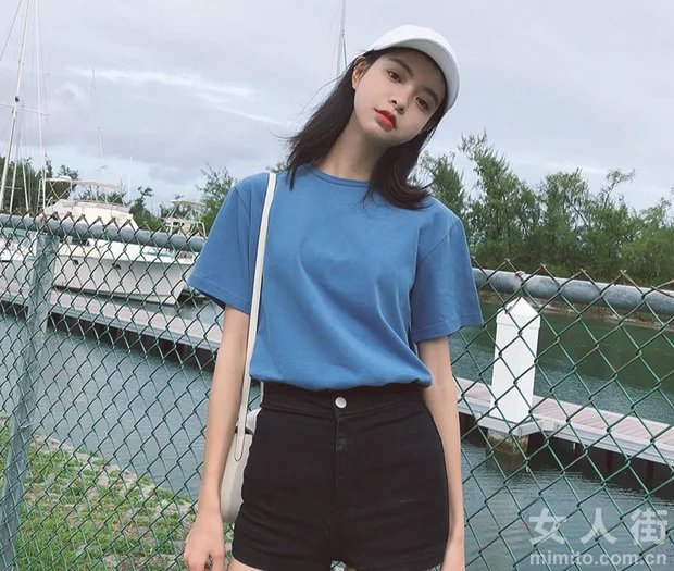有格调的T恤，你的时髦轰炸机