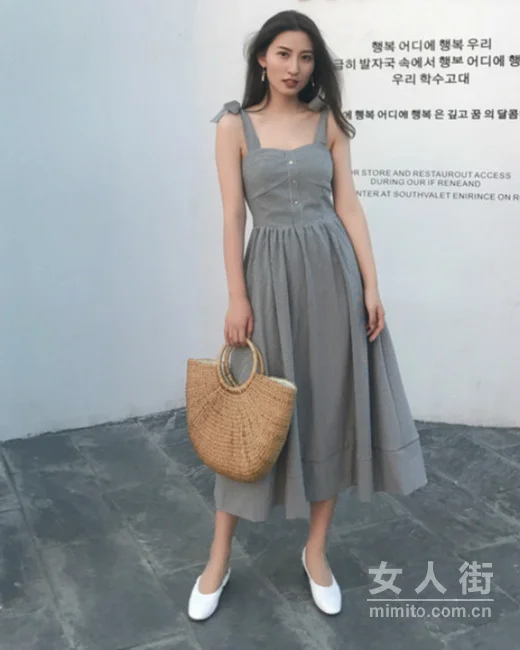 女神们，请收下这几款连衣裙吧