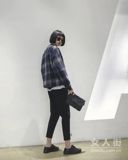 妹子们都爱！那些自带瘦腿效果的裤子