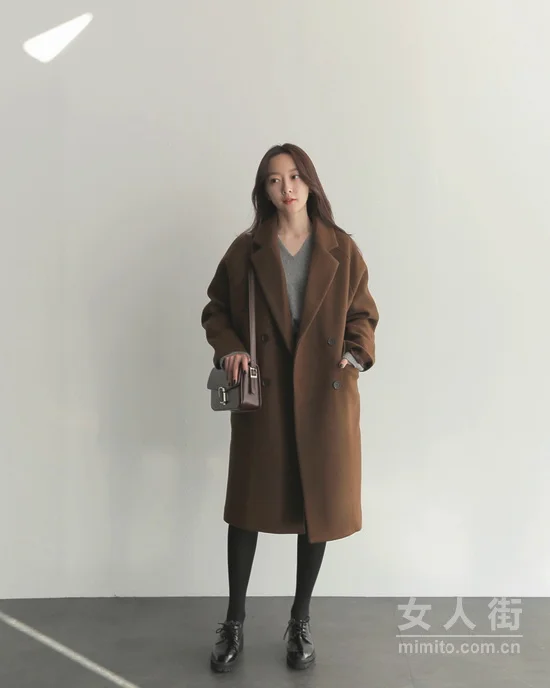 胸大的女人冬天穿什么衣服