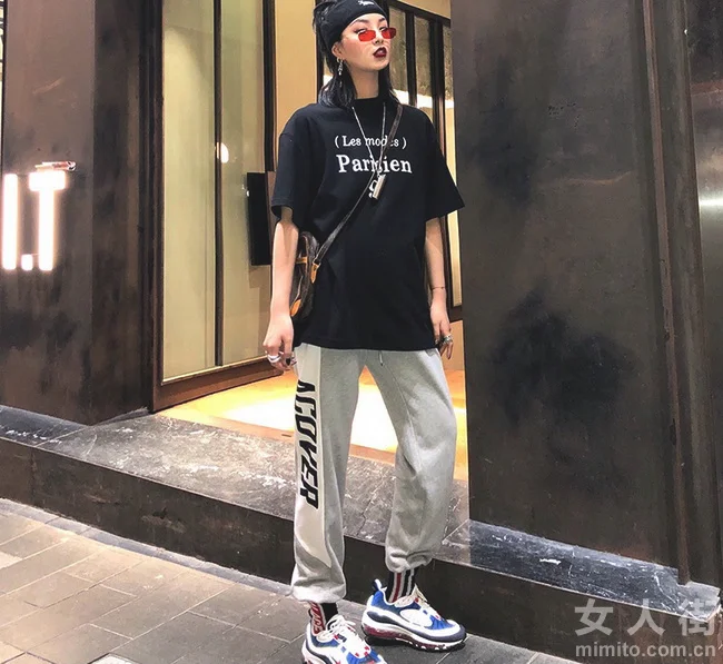 个性十足的短搭配，夏日出街给你更多可能