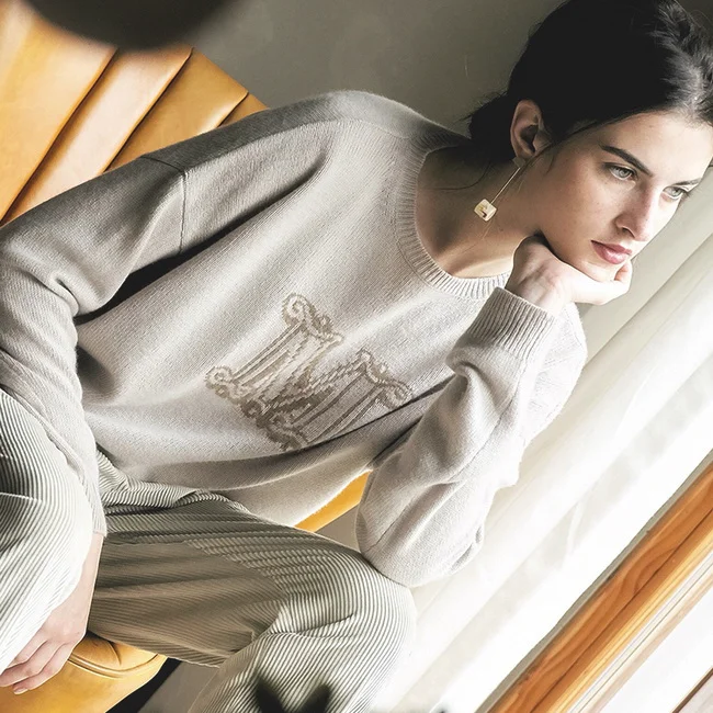 只要选对内搭,冬天也能做百变女神