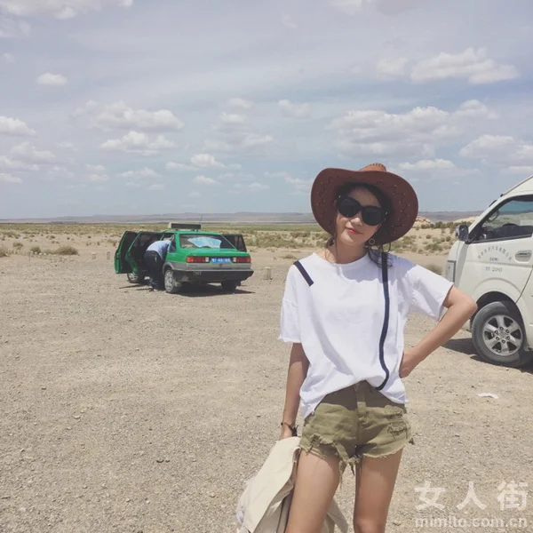 夏日经典搭配，爱穿黑白配的小仙女