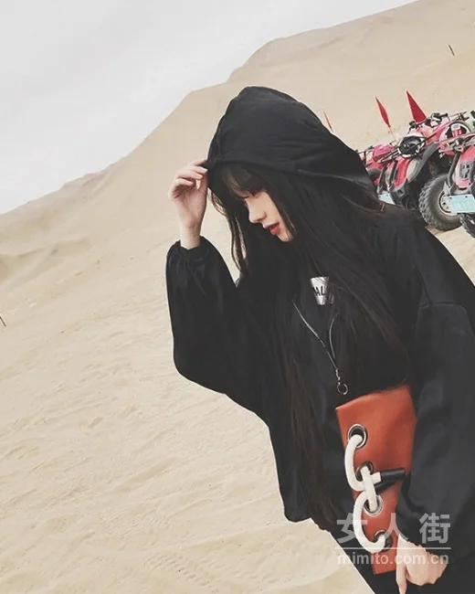 秋装这样搭配,天天都是女神范儿!