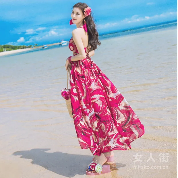 度假风女神级美裙，摆脱单调的游客照