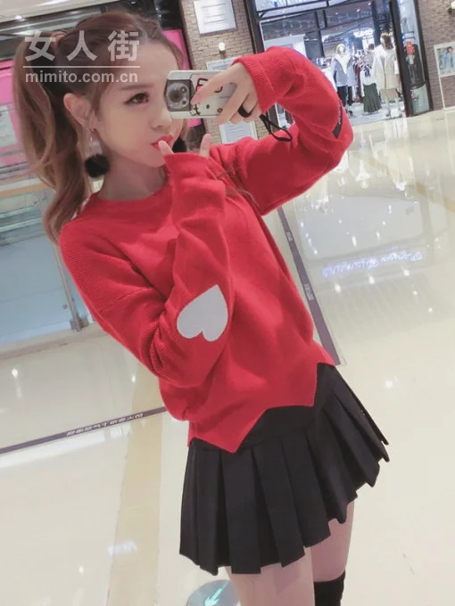 漂亮线条款式简洁，毛衣控女生最爱