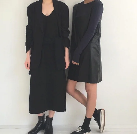 秋天必备的基础色系闺蜜穿搭lookbook