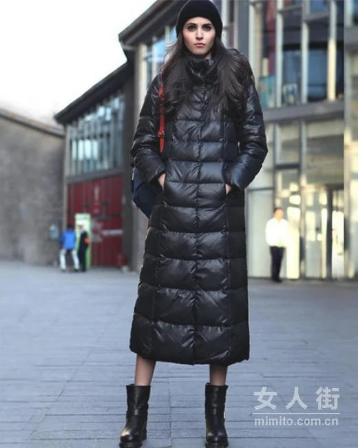 轻薄款羽绒服，冬季拒绝臃肿更时尚