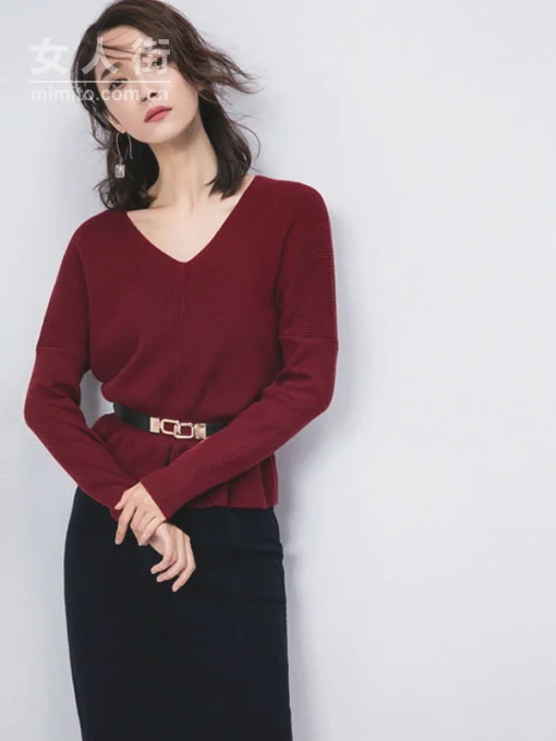 漂亮线条款式简洁，毛衣控女生最爱