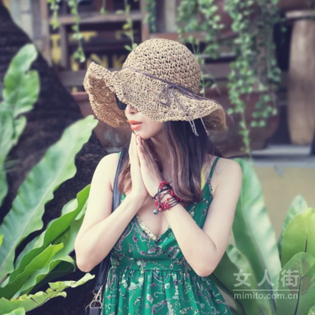 美裙&草帽，海边度假的经典组合
