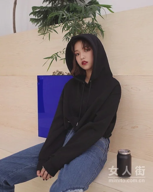 时尚秋装这么搭，摇身一变轻熟女