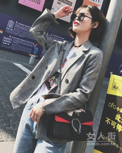格纹西装入秋登场，这样穿的女生最酷！