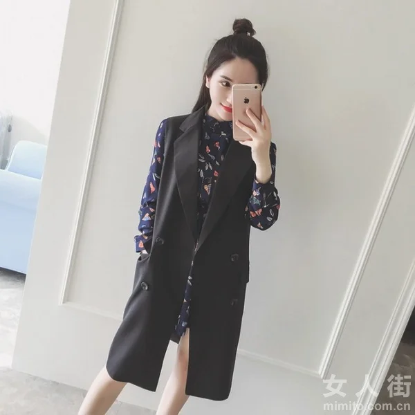 穿上百搭的马甲，做个时髦帅气girl