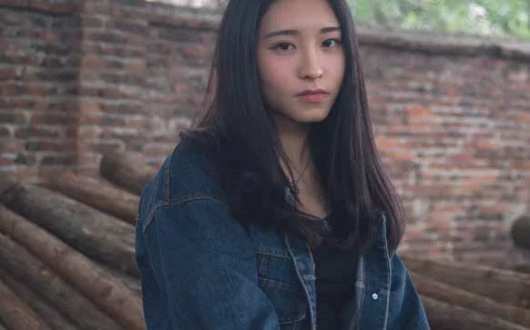 如何网上开服装店