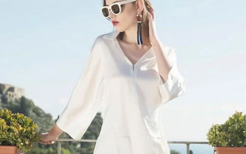 秋季微胖女生穿衣搭配_微胖女生穿衣搭配技巧