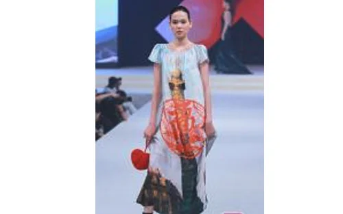 服装设计的人体怎么画_服装设计模特怎么画