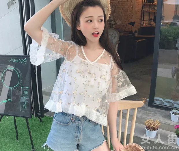 炎炎夏日少女风，雪纺衬衫带来凉意