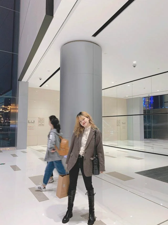 微胖女孩的4个好搭档,上身效果超显瘦