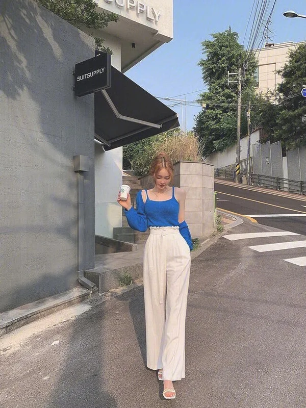 Ins博主小姐姐六月日常优雅穿搭 ​ ​​​