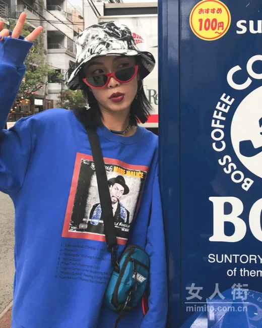 圣诞party吸睛，秘诀全在你的内搭里