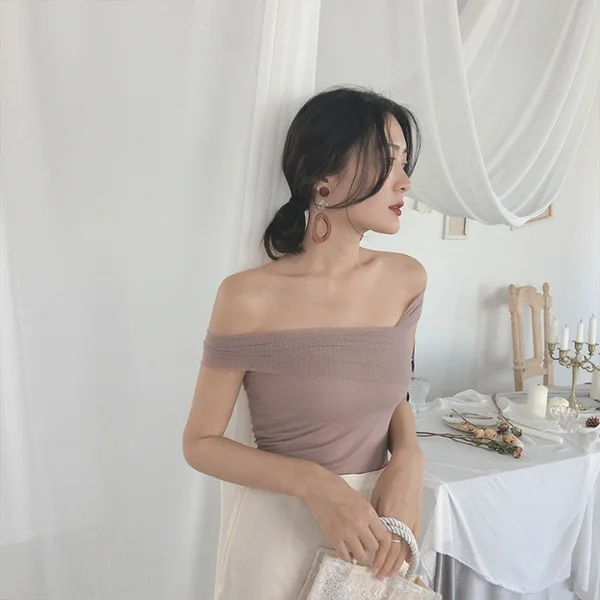 夏日上衣搭配更多穿法，让你美艳动人