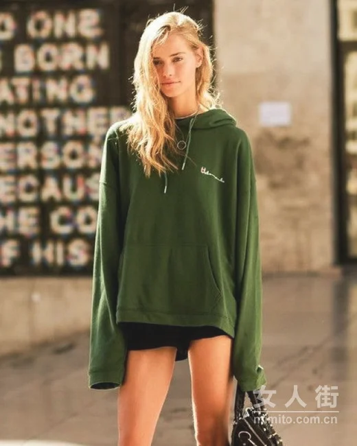 穿对卫衣，这个初冬让你的美不可方物！