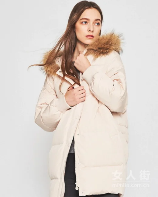 秋季科羽绒和毛呢，你更爱哪一款