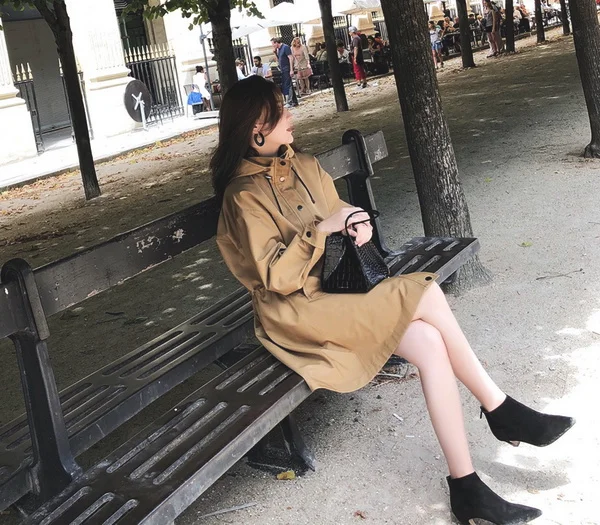 入秋潮流单品，打造秋冬气质女神范