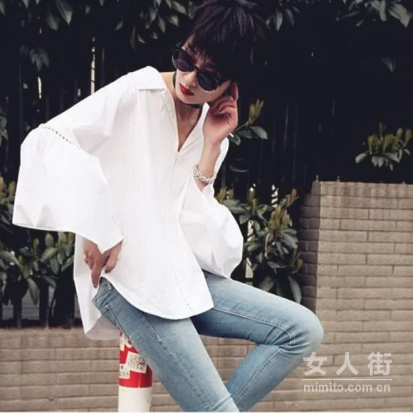 三头六臂选新衣?四海八荒爱白Tee!