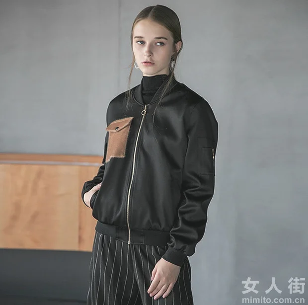 玩转秋冬最时尚，你需要一件夹克外套！