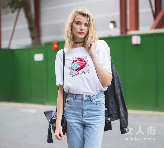 五月穿搭指南，妹子教你T恤这样囤！