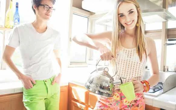 如何介绍服装特点