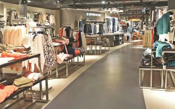 儿童服装折扣店前景