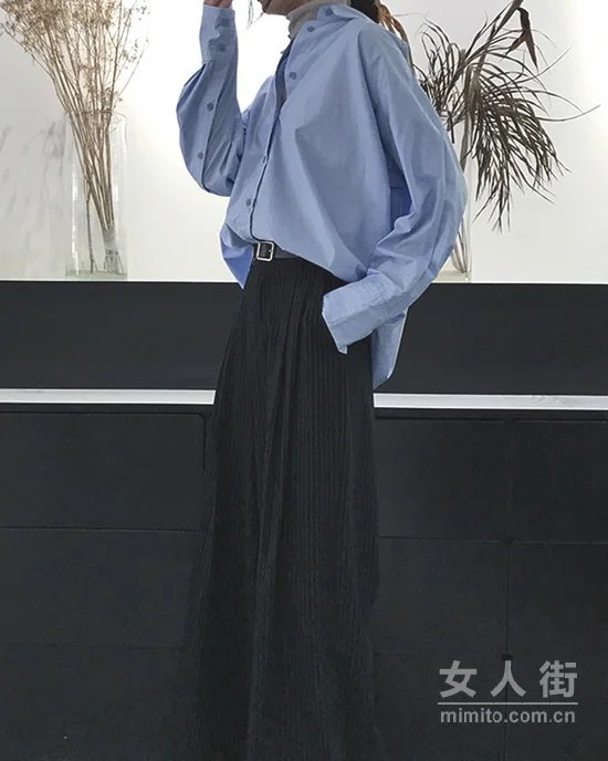 早春三月，小仙女的纯色衬衫搭配