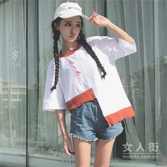 三头六臂选新衣?四海八荒爱白Tee!