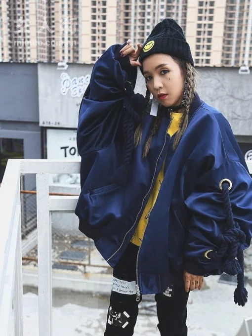 短袖+外套，10款搭配让春天更美